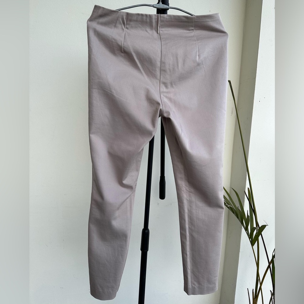 H&M Skinny Stretch Trousers
High Waist - Picture 3 of 5